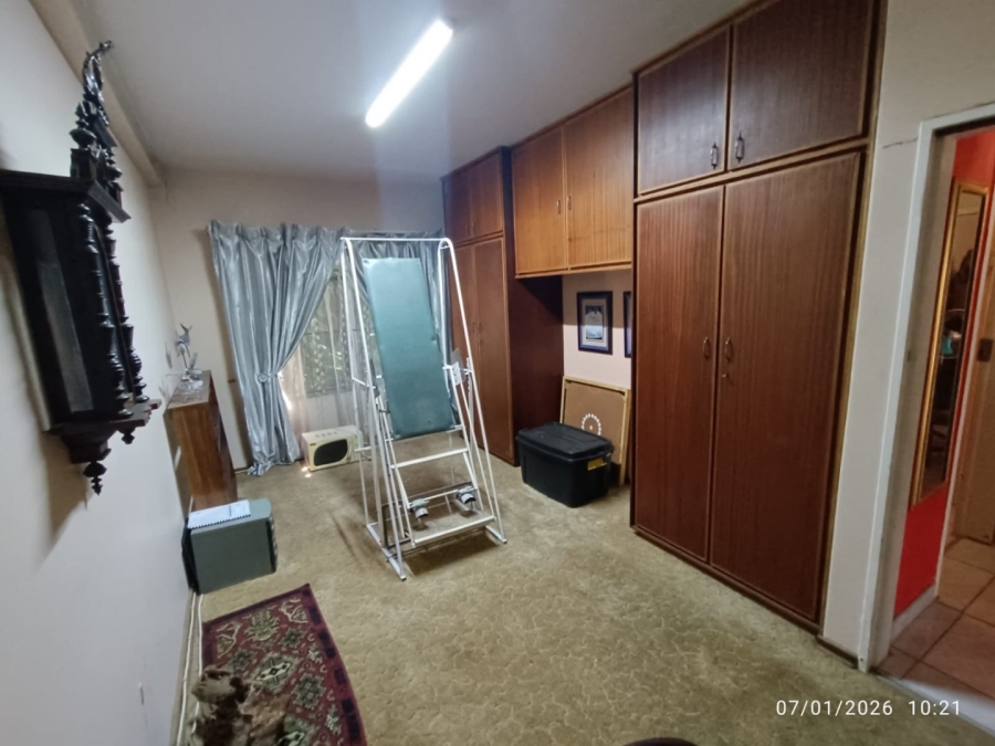 5 Bedroom Property for Sale in Wilkeville North West